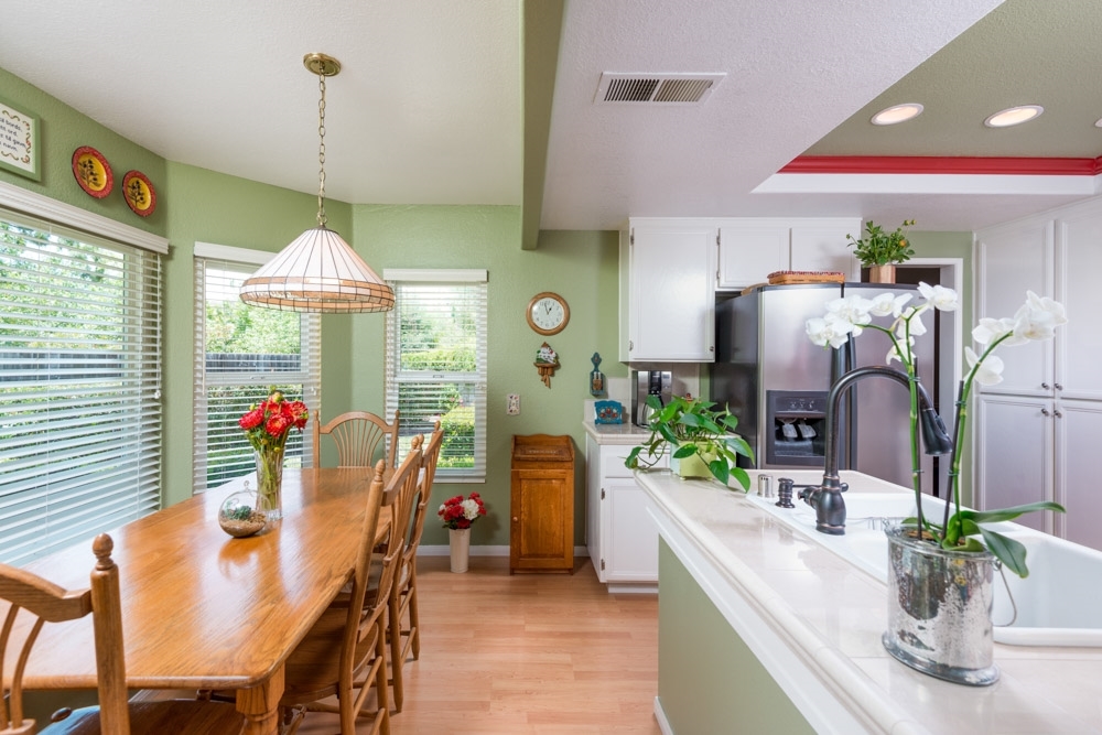 13851 Country Creek Road Poway, CA 92064 - Photo 9 of 18 Gallery Image 9