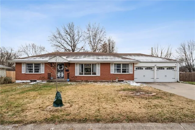 $269,900 | 3225 Northeast 47th Street, Kansas City, MO 64117
