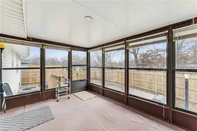 $269,900 | 3225 Northeast 47th Street, Kansas City, MO 64117