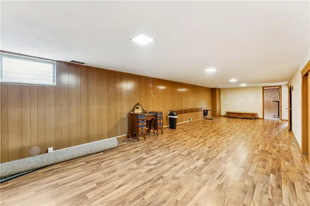 $269,900 | 3225 Northeast 47th Street, Kansas City, MO 64117