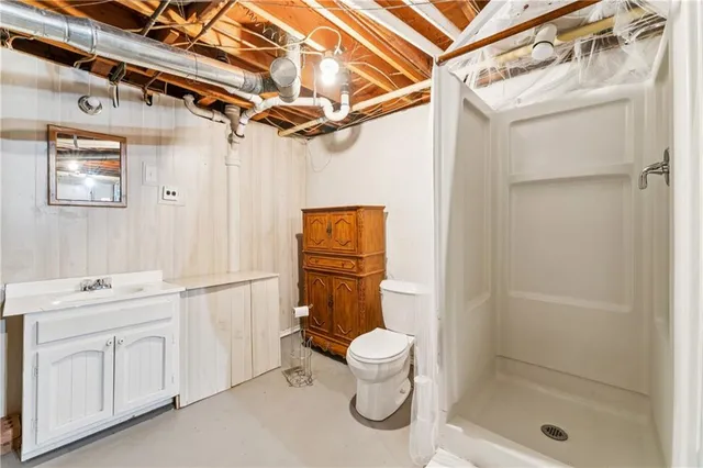 $269,900 | 3225 Northeast 47th Street, Kansas City, MO 64117