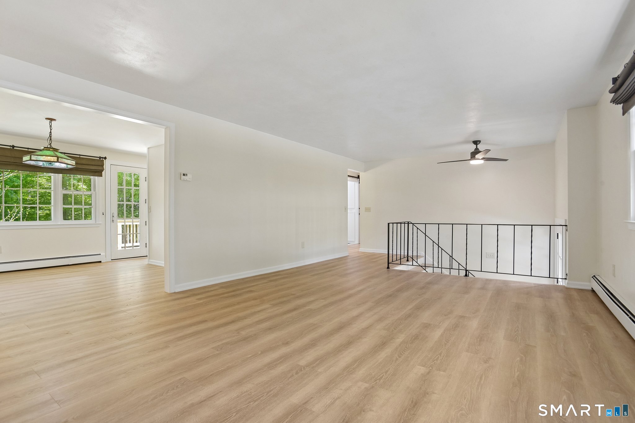 29 Raven Wood Road North Stonington, CT 06359 - Photo 5 of 37