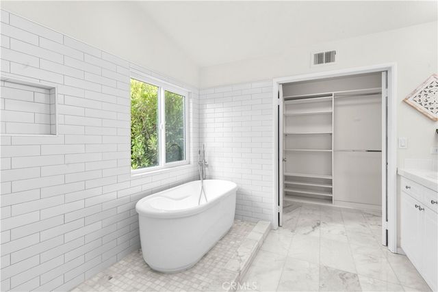 $1,865,000 | 7971 Paseo Aliso, Carlsbad, CA 92009