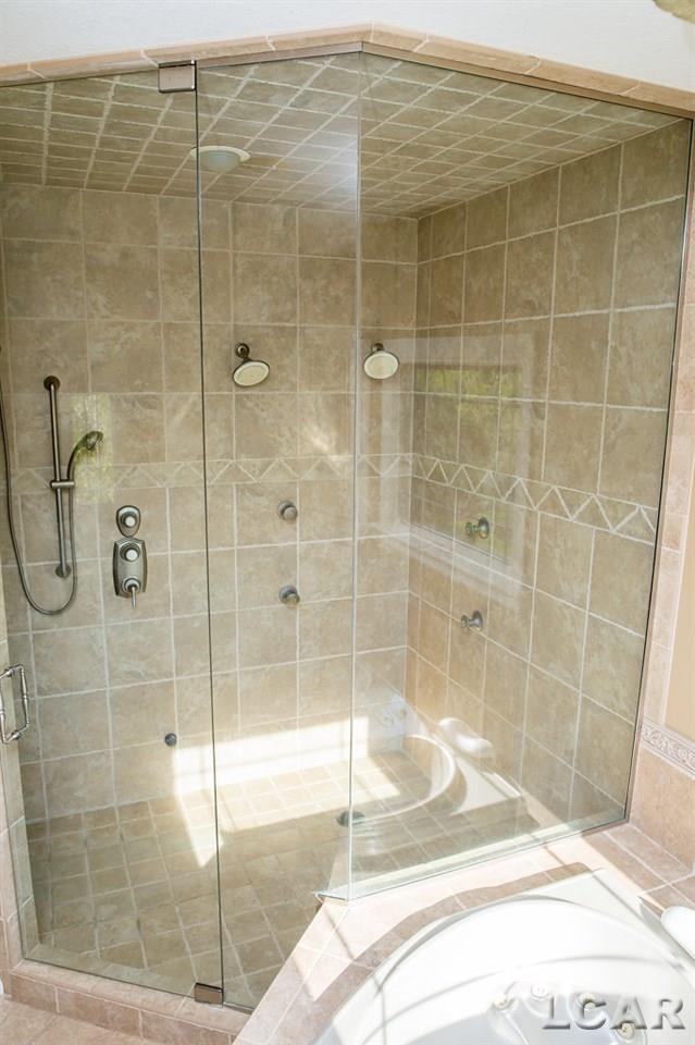 12665 Rome Road Manitou Beach, MI 49253 - Photo 48 of 75 31319826-47.JPG