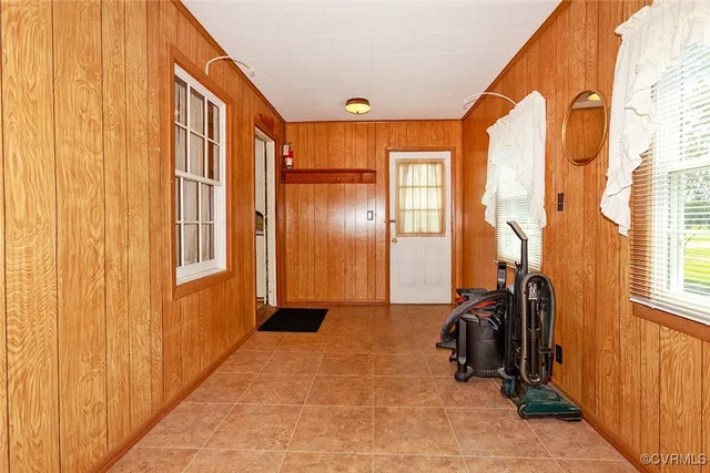 a big room with windows and closet