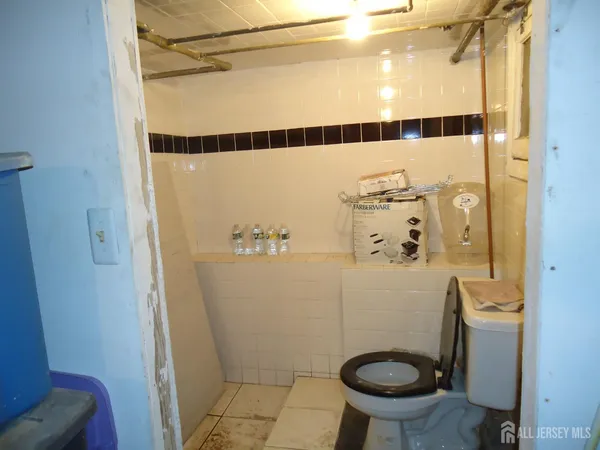 $448,000 | 720 Mary Street, Perth Amboy, NJ 08861