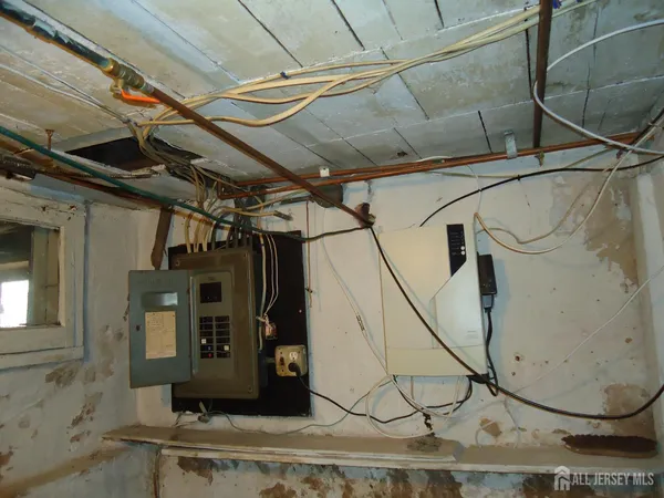 $448,000 | 720 Mary Street, Perth Amboy, NJ 08861