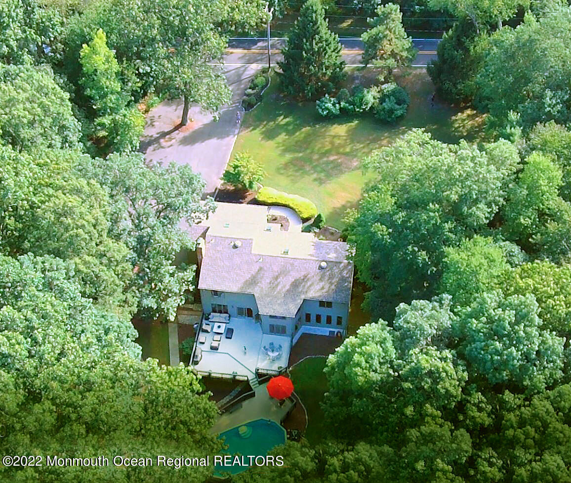 21 Maxim Road Howell, NJ 07731 - Photo 54 of 59 1
