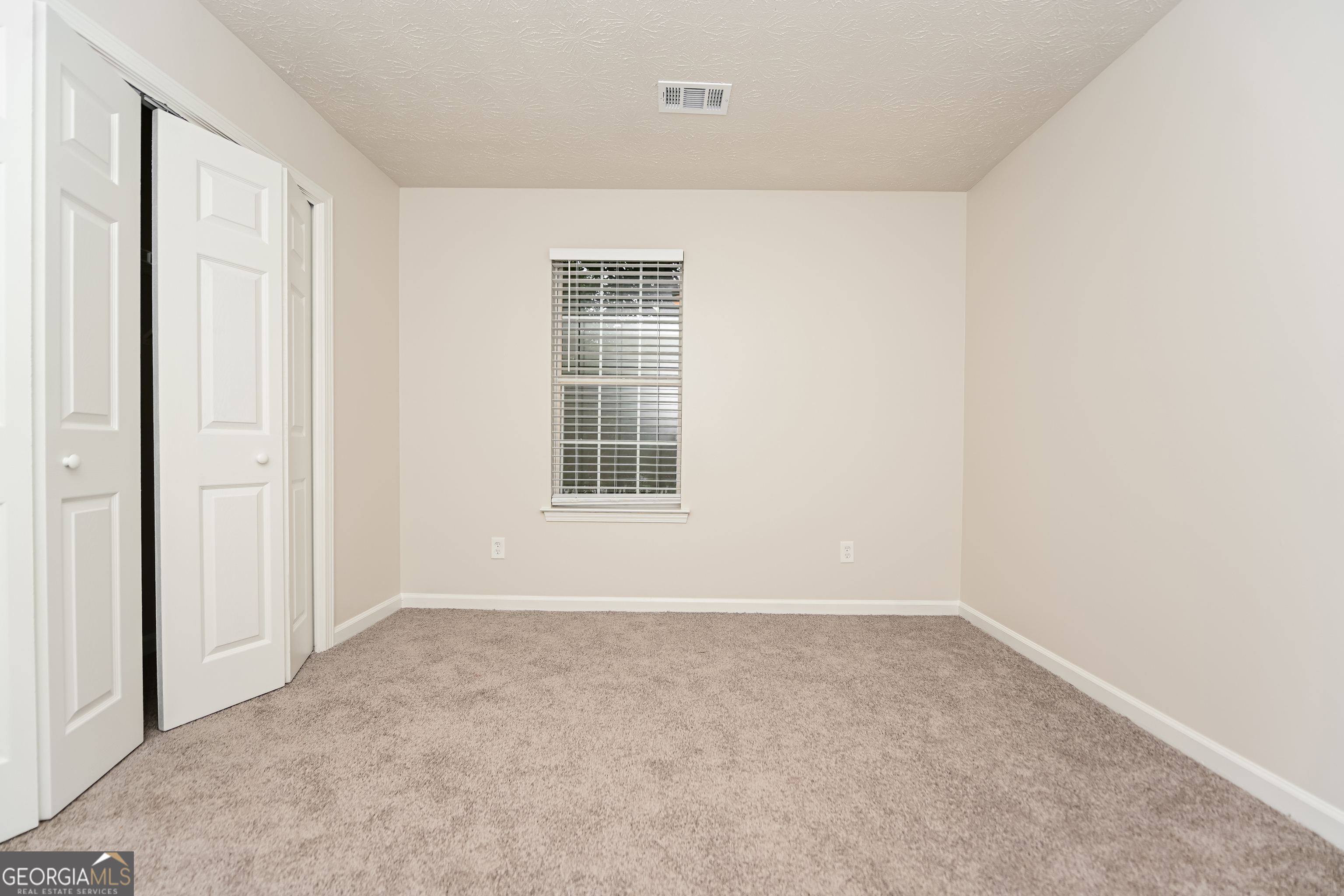 235 Nicki Court Hampton, GA 30228 - Photo 8 of 16