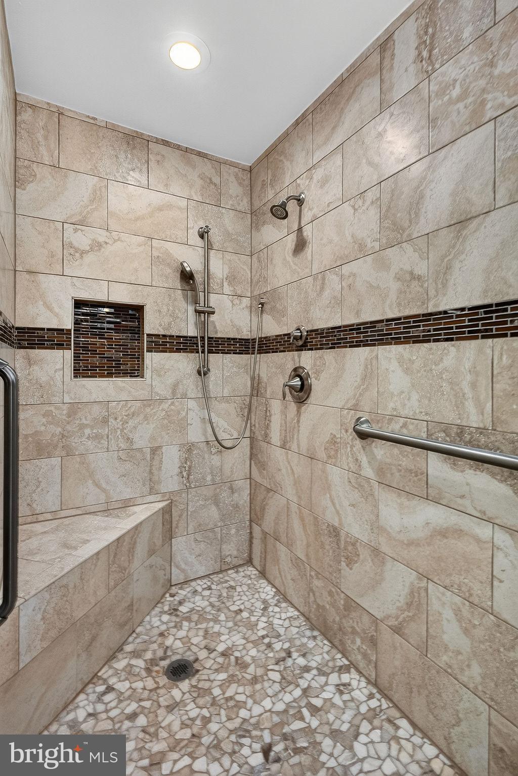 2511 Charlestown Lane Reston, VA 20191 - Photo 21 of 54