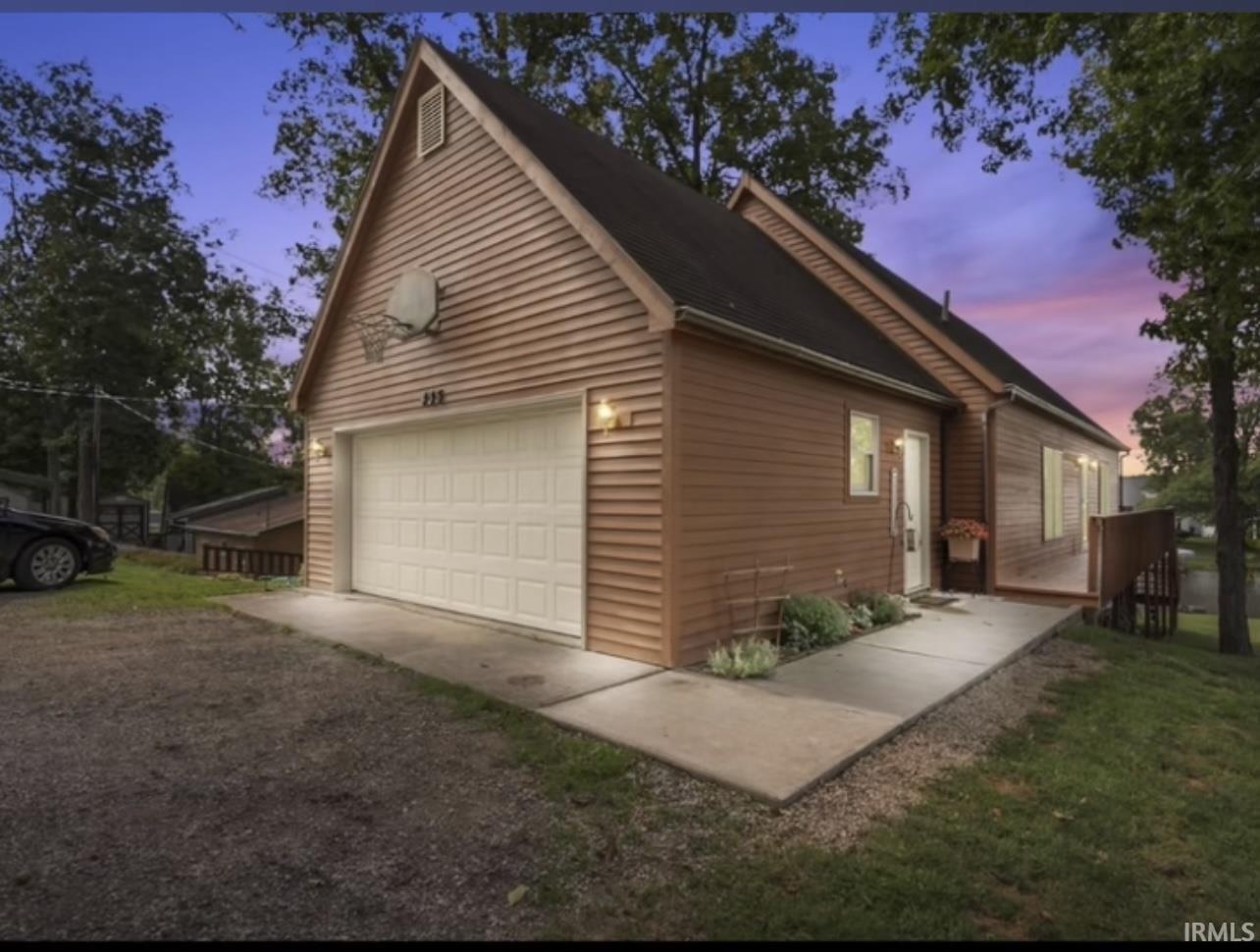 435 Stone Street Hamilton, IN 46742 - Photo 2 of 26 Gallery Image 2