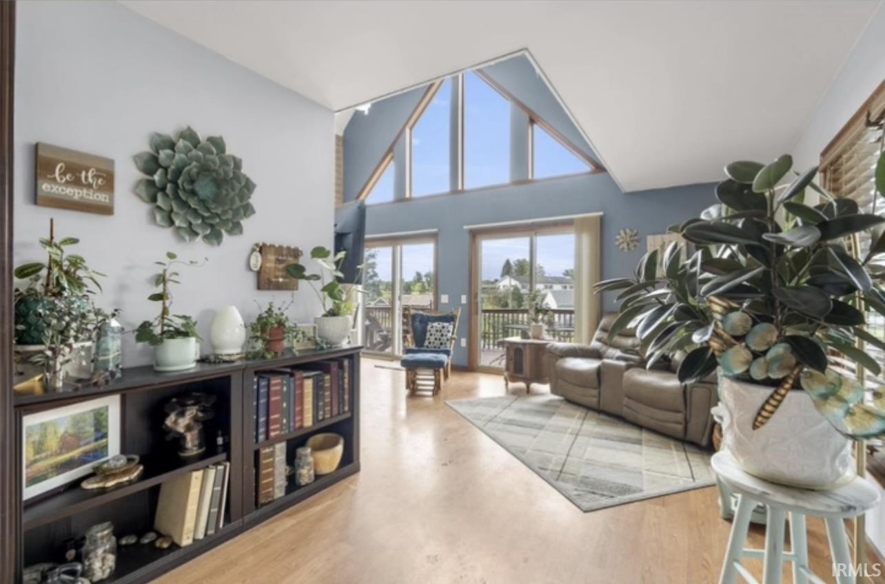 435 Stone Street Hamilton, IN 46742 - Photo 6 of 26 Gallery Image 6