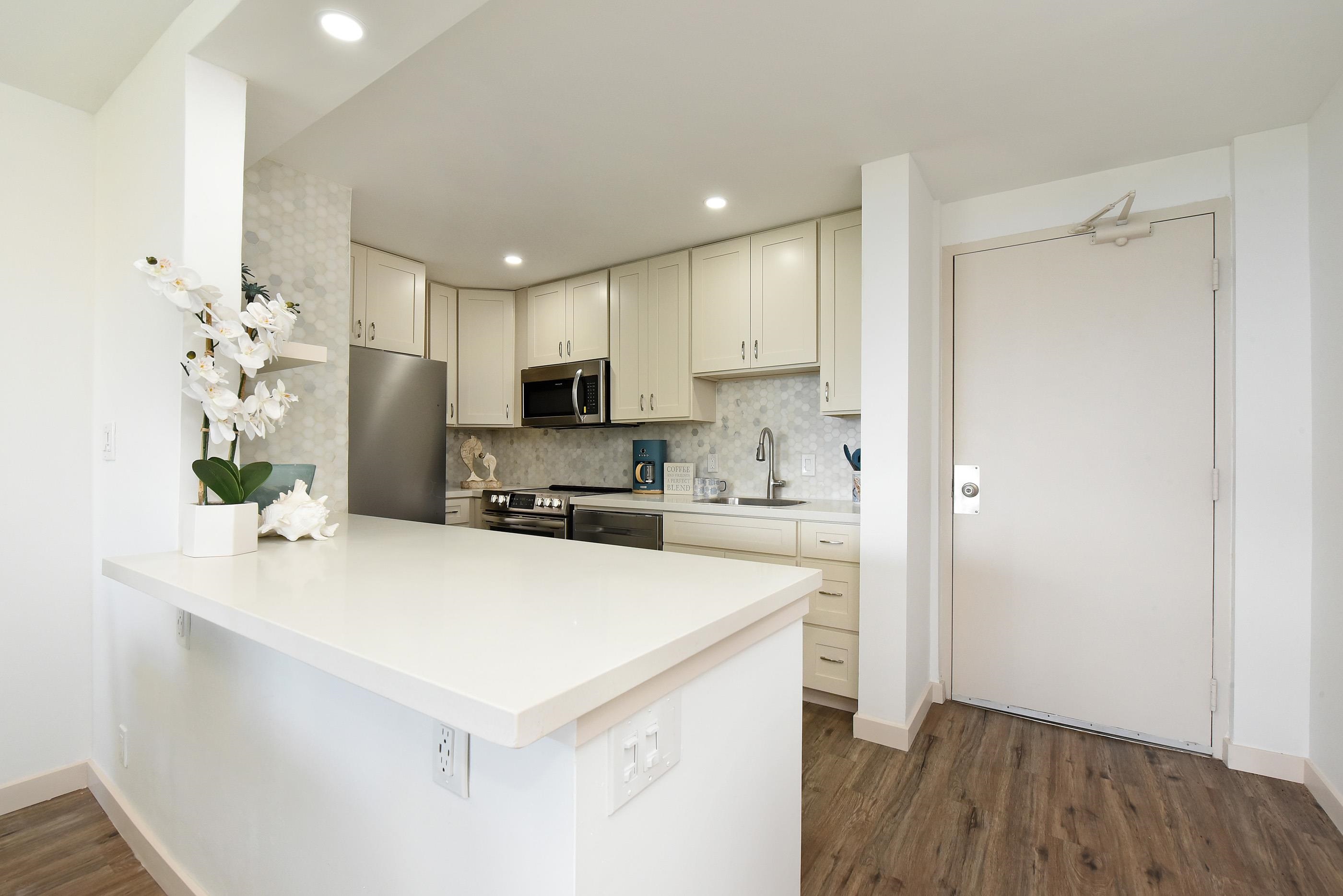 4327 Lower Honoapiilani Road, Unit 202B Lahaina, HI 96761 - Photo 12 of 29 Gallery Image 12
