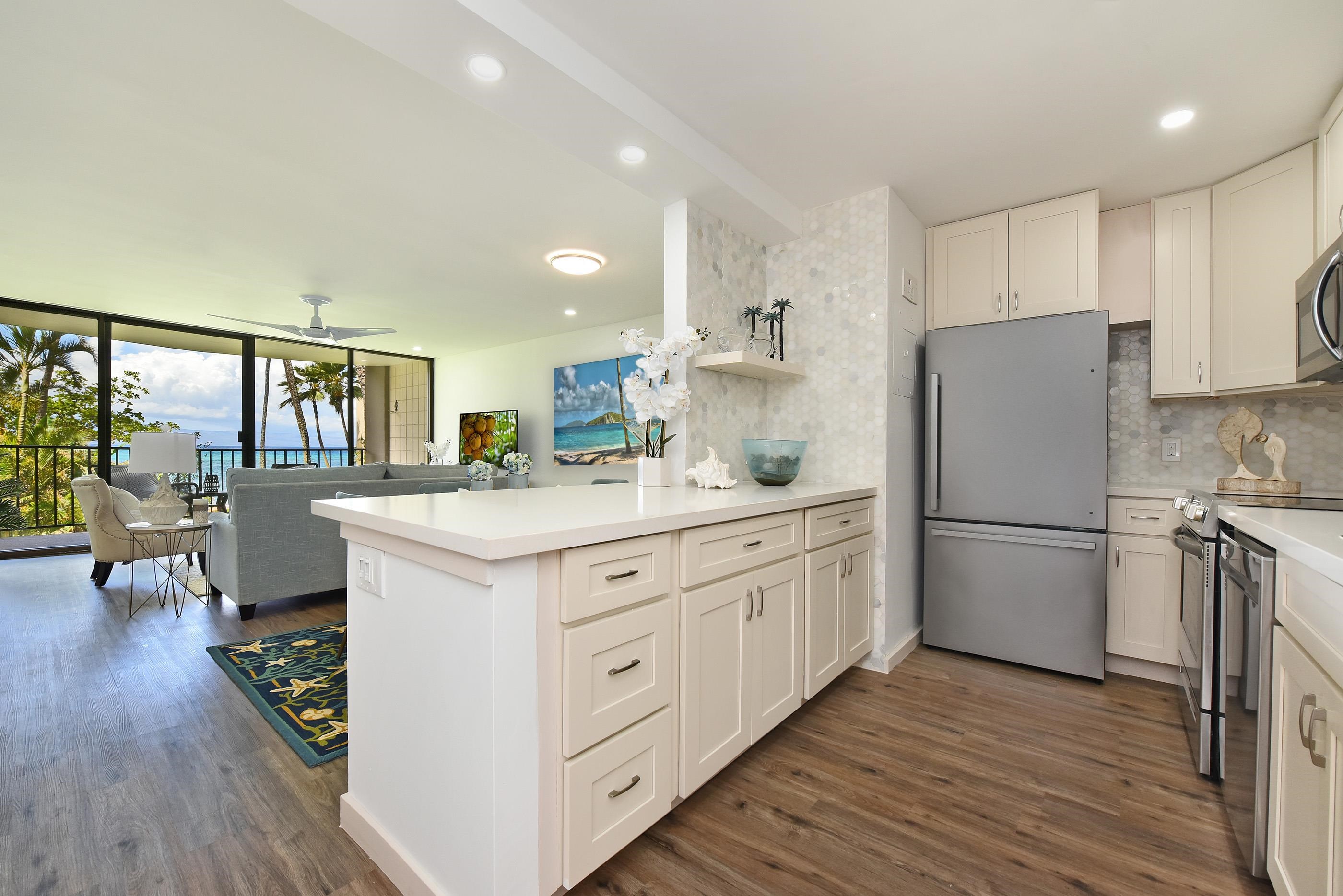 4327 Lower Honoapiilani Road, Unit 202B Lahaina, HI 96761 - Photo 7 of 29 Gallery Image 7