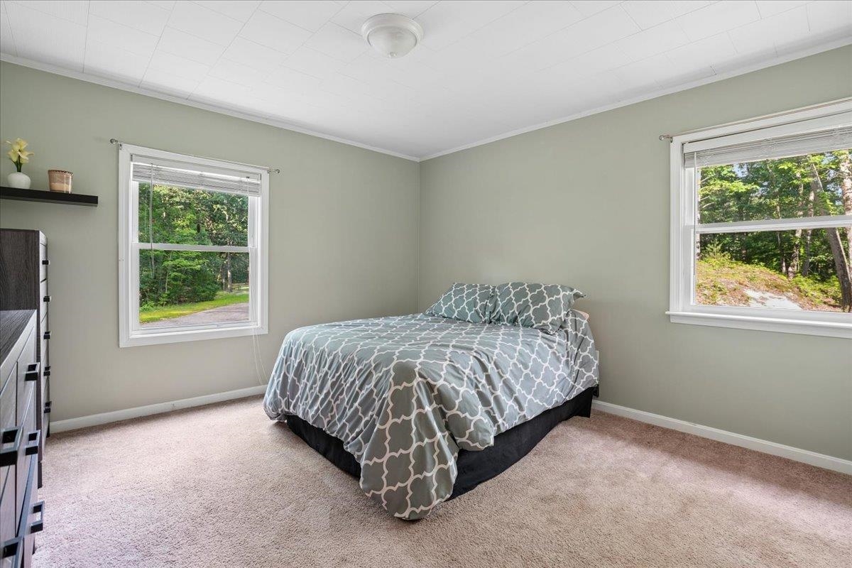 319 Windham Road Pelham, NH 03076 - Photo 25 of 35