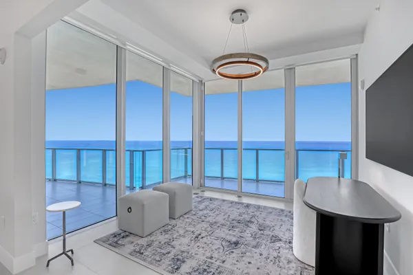 $3,200,000 | 3100 North Ocean Drive, Unit H1703, Riviera Beach, FL 33404
