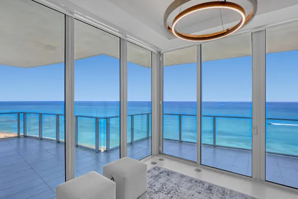 $3,200,000 | 3100 North Ocean Drive, Unit H1703, Riviera Beach, FL 33404