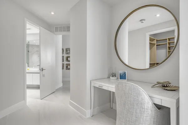 $3,200,000 | 3100 North Ocean Drive, Unit H1703, Riviera Beach, FL 33404