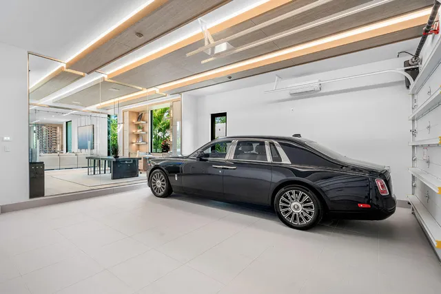 $17,750,000 | 481 Thatch Palm Drive, Boca Raton, FL 33432