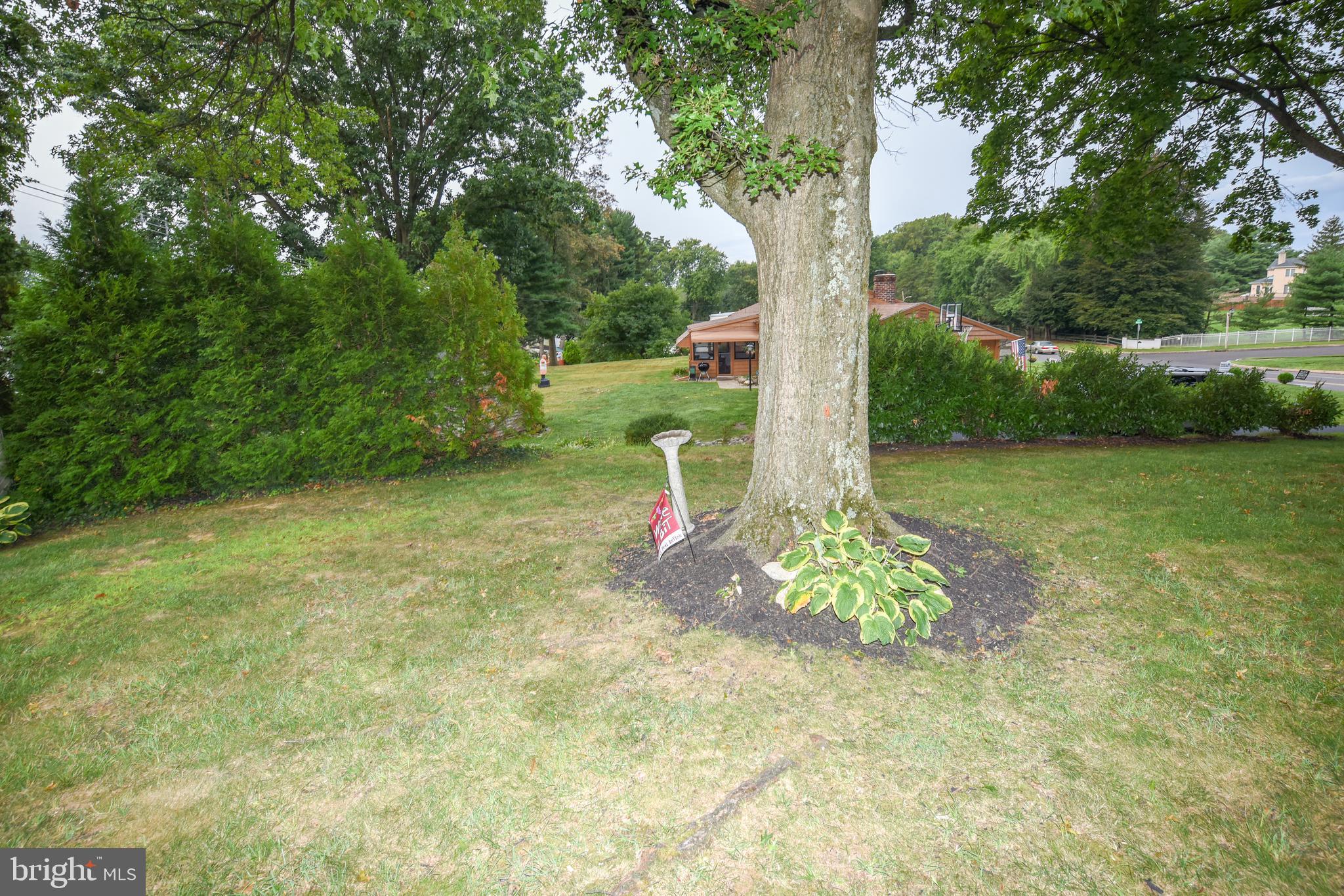 556 Alexander Road Huntingdon Valley, PA 19006 - Photo 14 of 79 Gallery Image 14