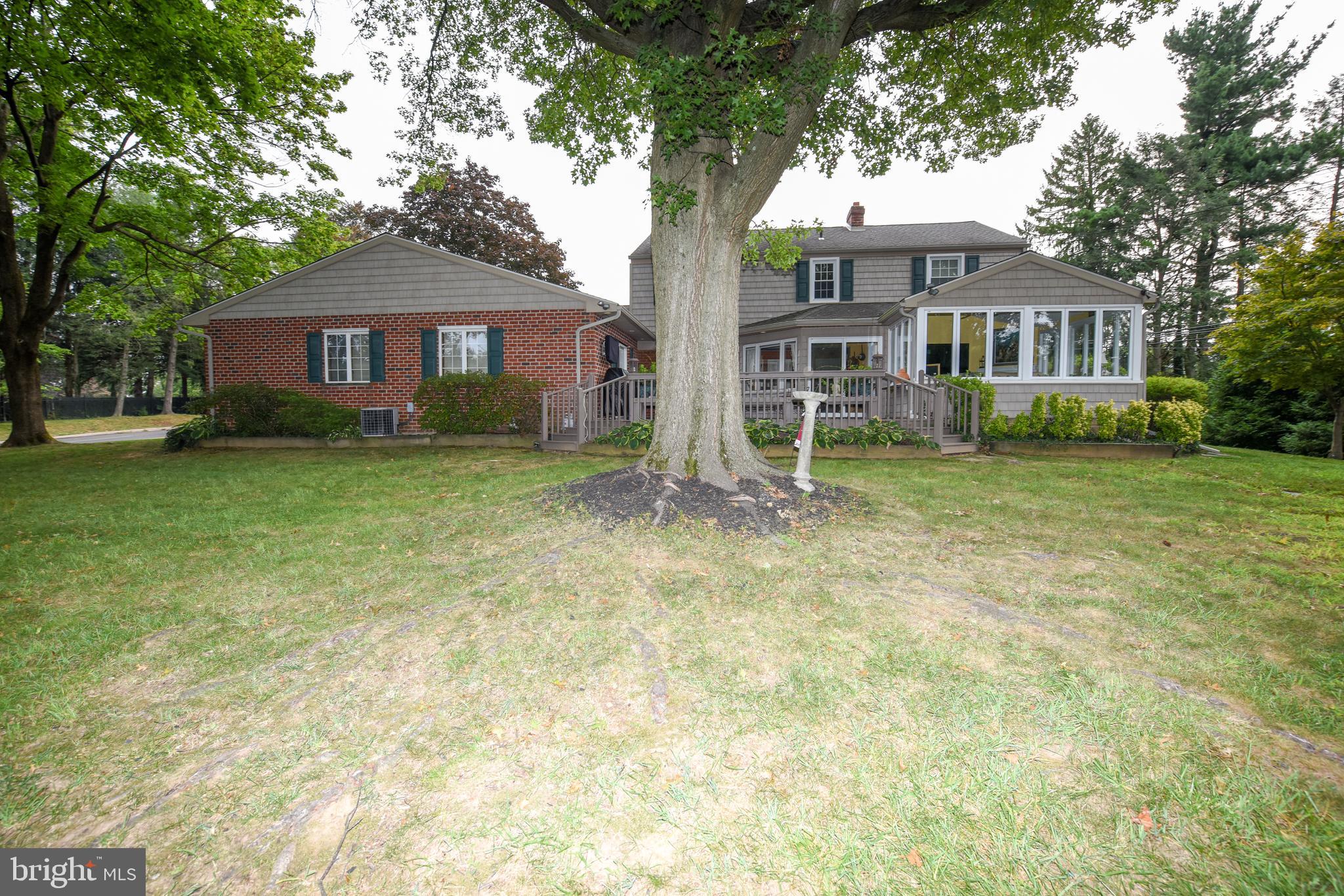 556 Alexander Road Huntingdon Valley, PA 19006 - Photo 6 of 79 Gallery Image 6