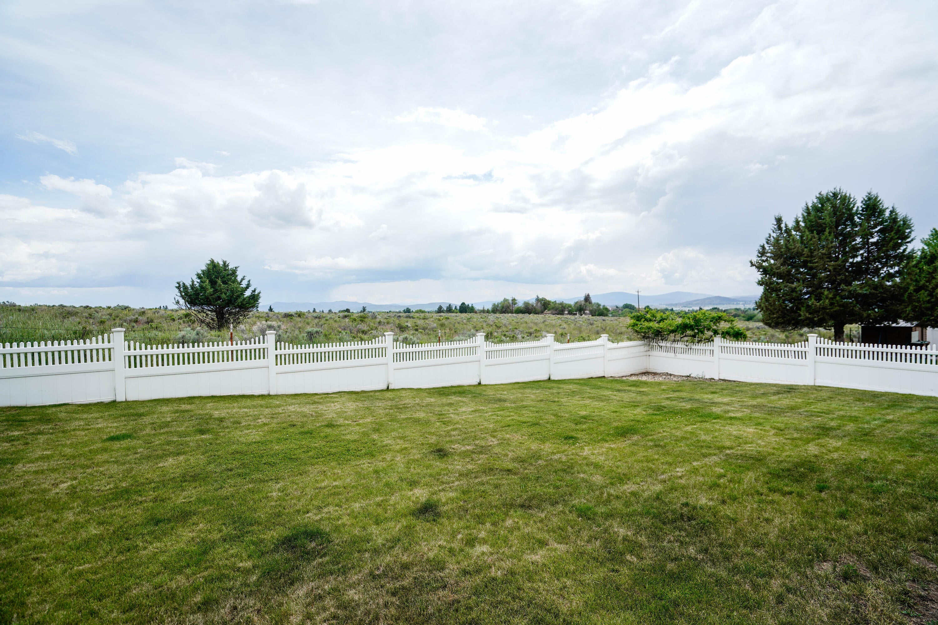 5900 Springcrest Way Klamath Falls, OR 97603 - Photo 62 of 64 Springcrest__096
