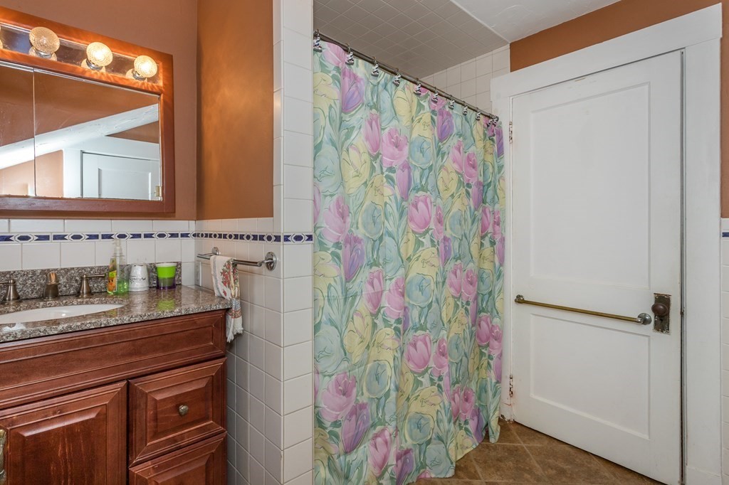83 Colby Road Quincy, MA 02171 - Photo 12 of 18 Gallery Image 12