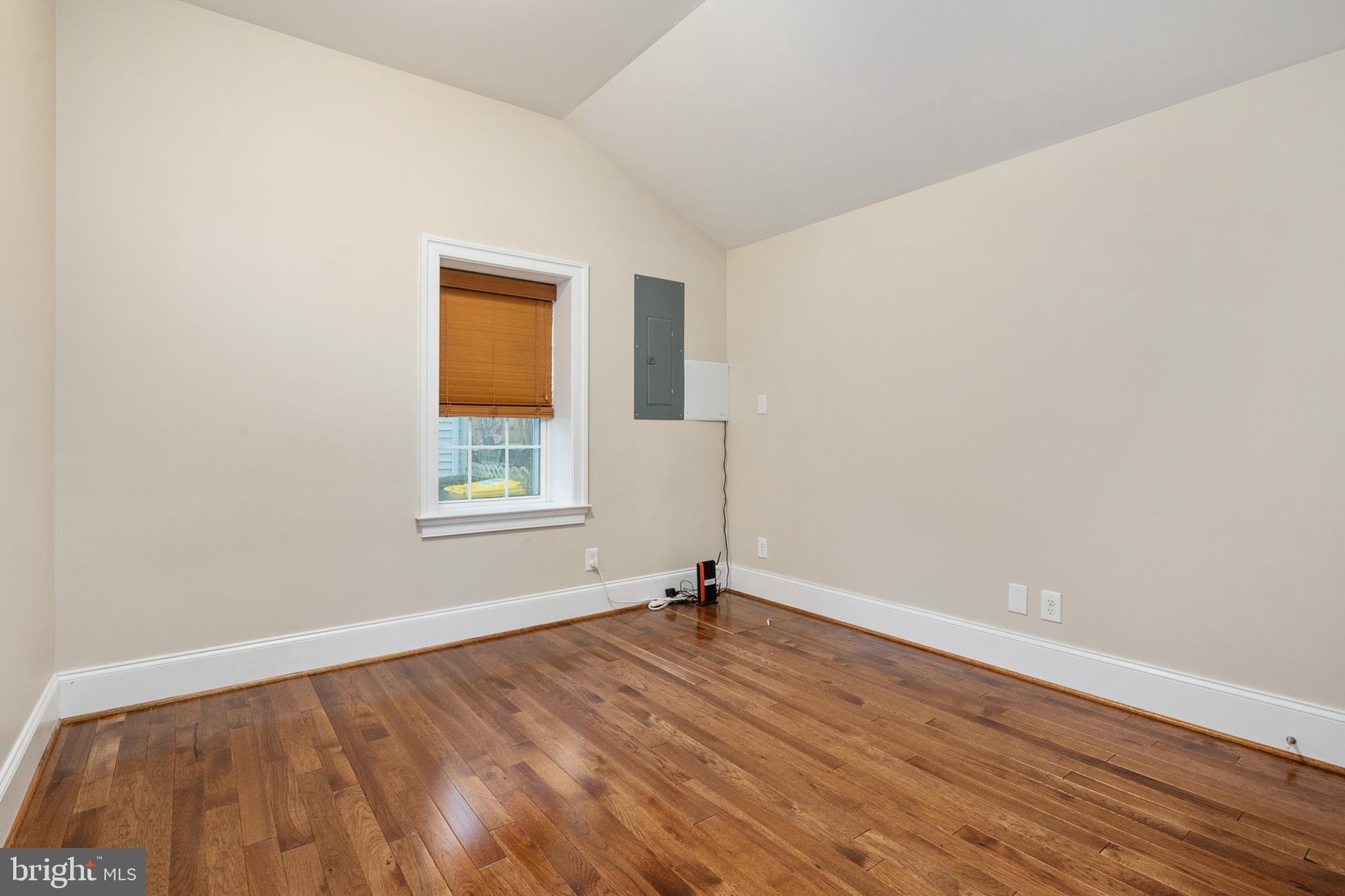 7807 Linthicum Road Pasadena, MD 21122 - Photo 20 of 33 Gallery Image 20