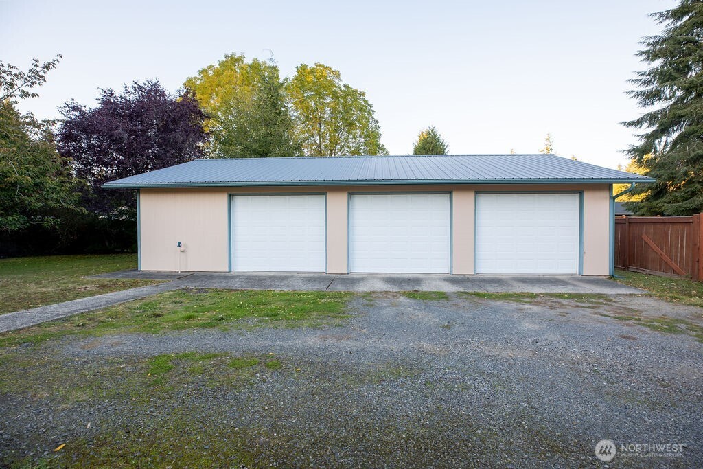 531 Collins Street Forks, WA 98331 - Photo 2 of 37 Gallery Image 2