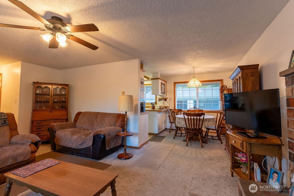 531 Collins Street Forks, WA 98331 - Photo 4 of 37 Gallery Image 4