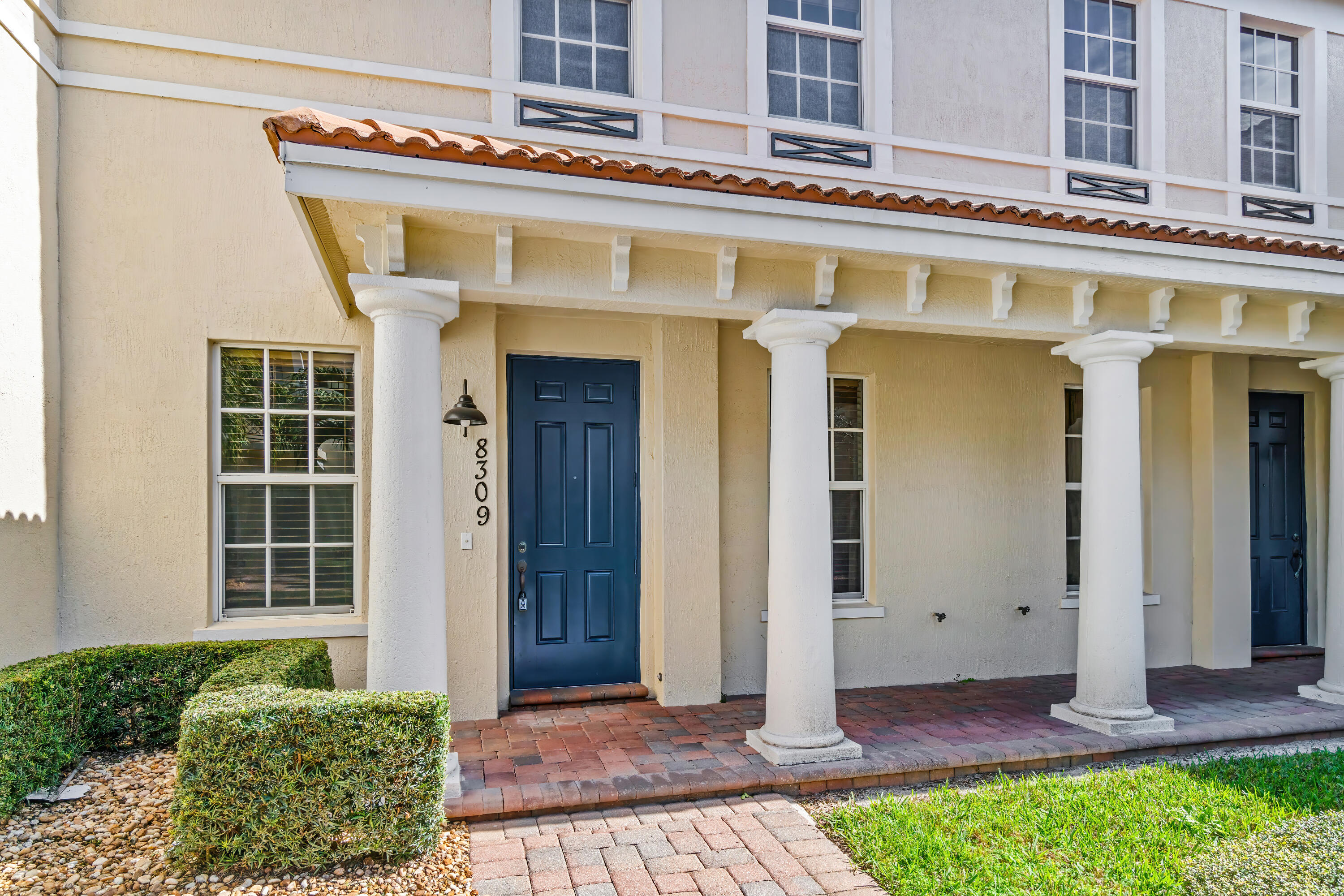 8309 Northwest 8th Terrace Boca Raton, FL 33487 - Photo 3 of 40 004-8309Northwest8thTerrace-BocaRaton-FL