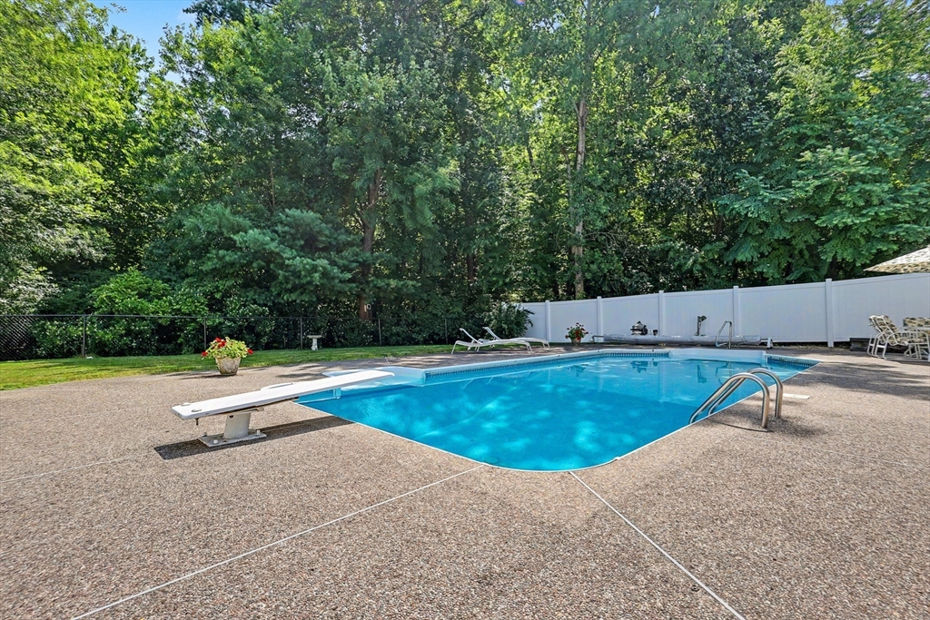 22 Sawmill Ridge Road Haverhill, MA 01832 - Photo 28 of 38