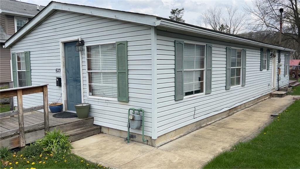 623 South 4th Street Indiana, PA 15701 - Photo 3 of 29 Gallery Image 3