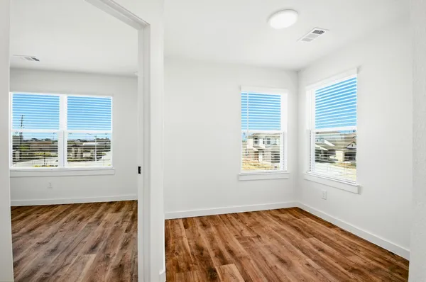 $2,385 | 1860 Dry Cherry Lane, Unit B, Dayton, TX 77535