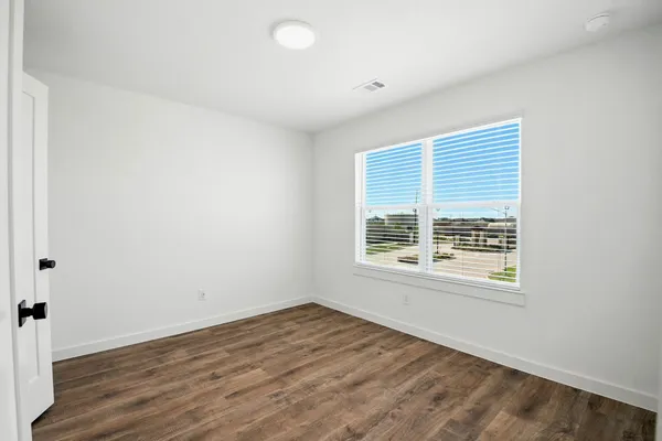 $2,385 | 1860 Dry Cherry Lane, Unit B, Dayton, TX 77535