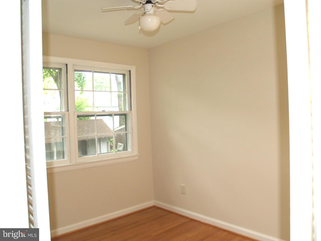 11503 Dewey Road Silver Spring, MD 20906 - Photo 15 of 27 Bedroom