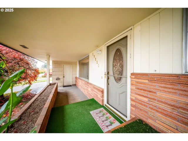 $490,000 | 13222 Northeast Fremont Street, Portland, OR 97230