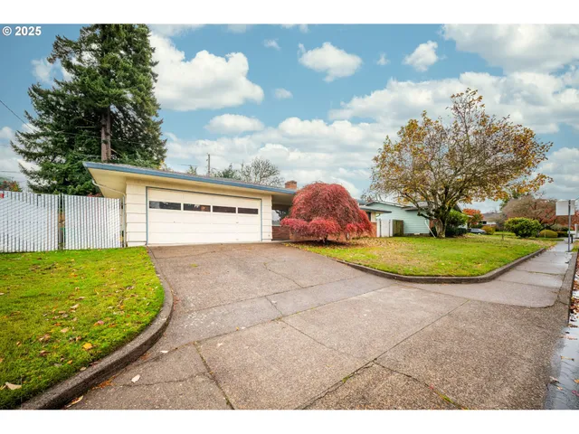 $490,000 | 13222 Northeast Fremont Street, Portland, OR 97230