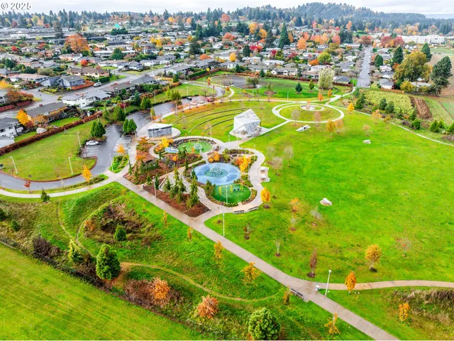 $490,000 | 13222 Northeast Fremont Street, Portland, OR 97230