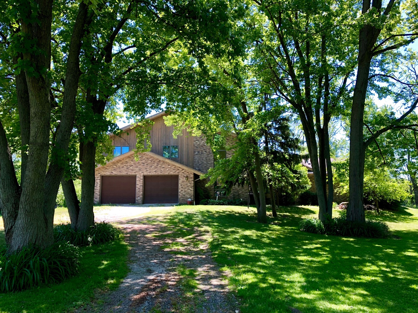 444 North Eagle Island Road Kankakee, IL 60901 - Photo 3 of 37