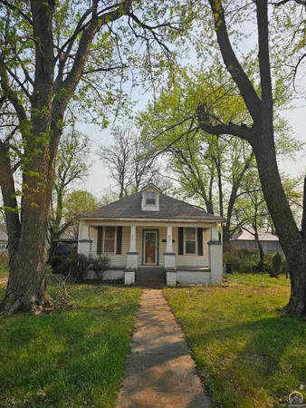 $75,000 | 221 East Lincoln Street, Madison, KS 66860