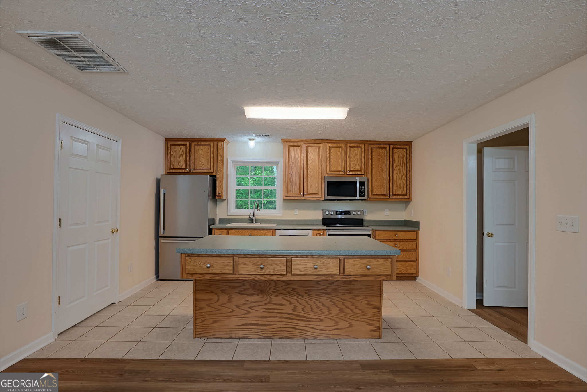 142 Mountain View Road Lavonia, GA 30553 - Photo 16 of 41