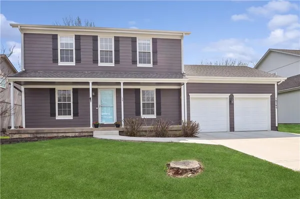 $385,000 | 16545 West 153rd Street, Olathe, KS 66062
