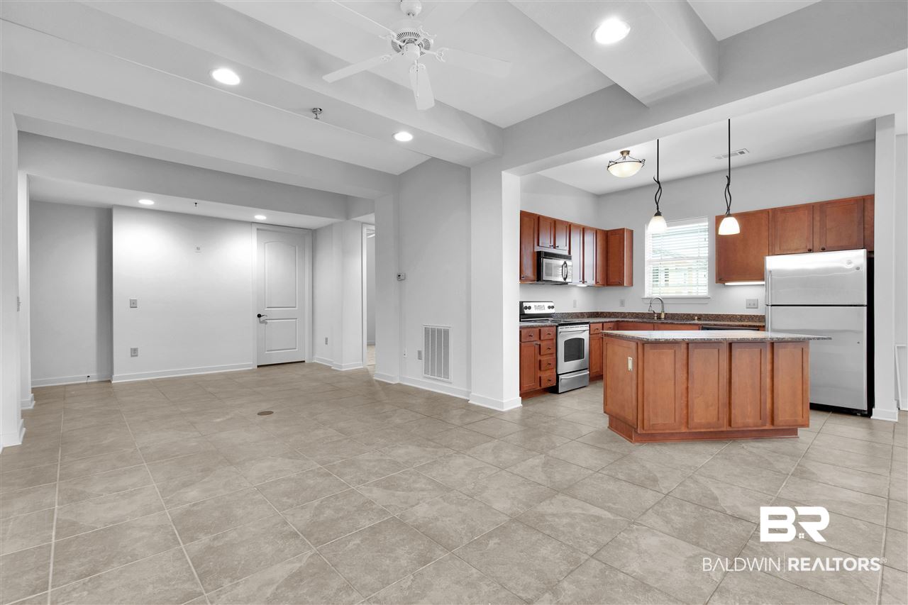 1430 Regency Road, Unit J301 Gulf Shores, AL 36542 - Photo 23 of 36