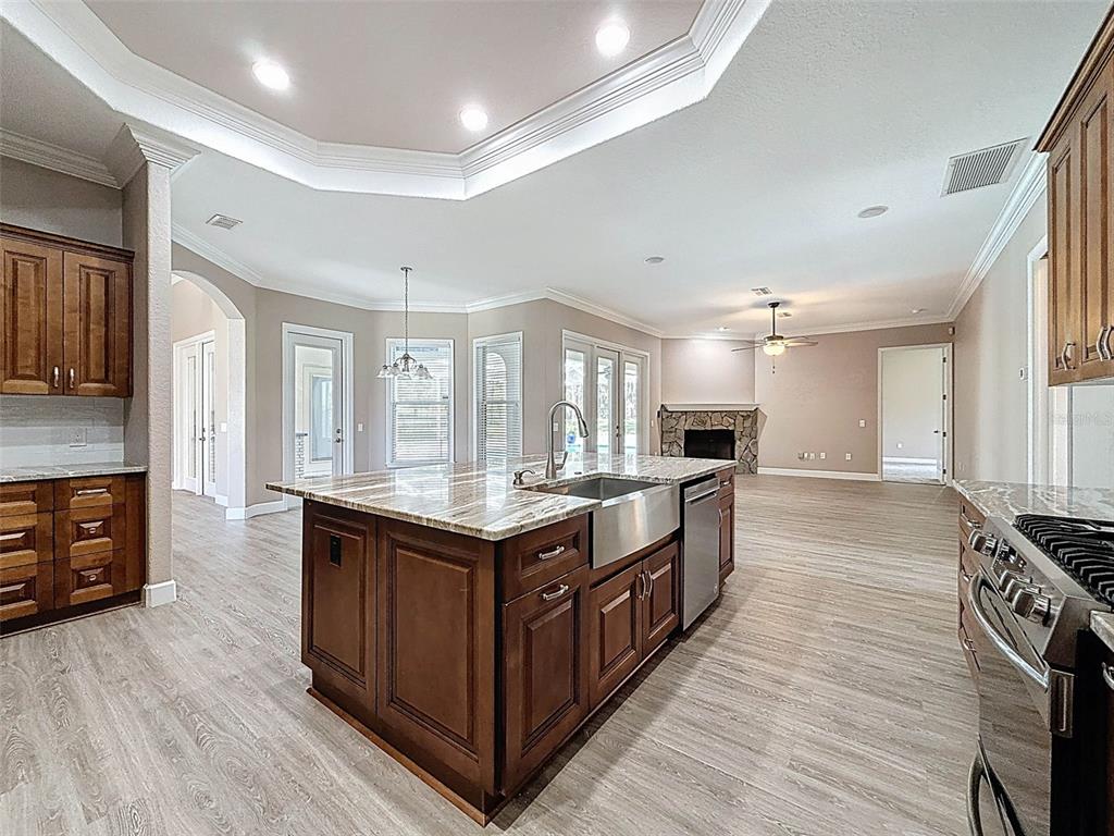 11235 Warm Wind Way Weeki Wachee, FL 34613 - Photo 26 of 93