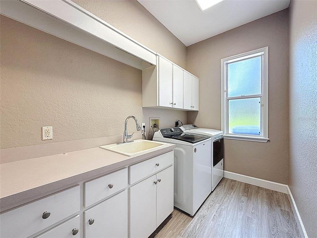 11235 Warm Wind Way Weeki Wachee, FL 34613 - Photo 73 of 93