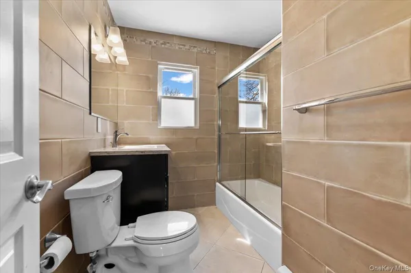 $4,500 | 1461 10th Street, West Babylon, NY 11704