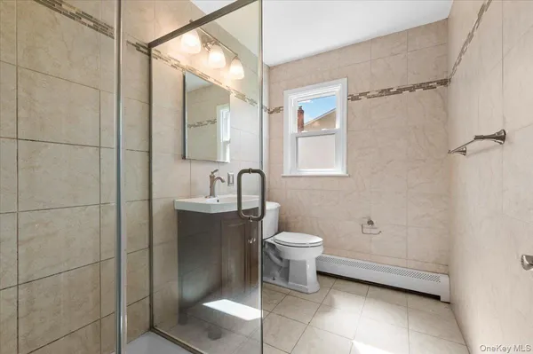 $4,500 | 1461 10th Street, West Babylon, NY 11704