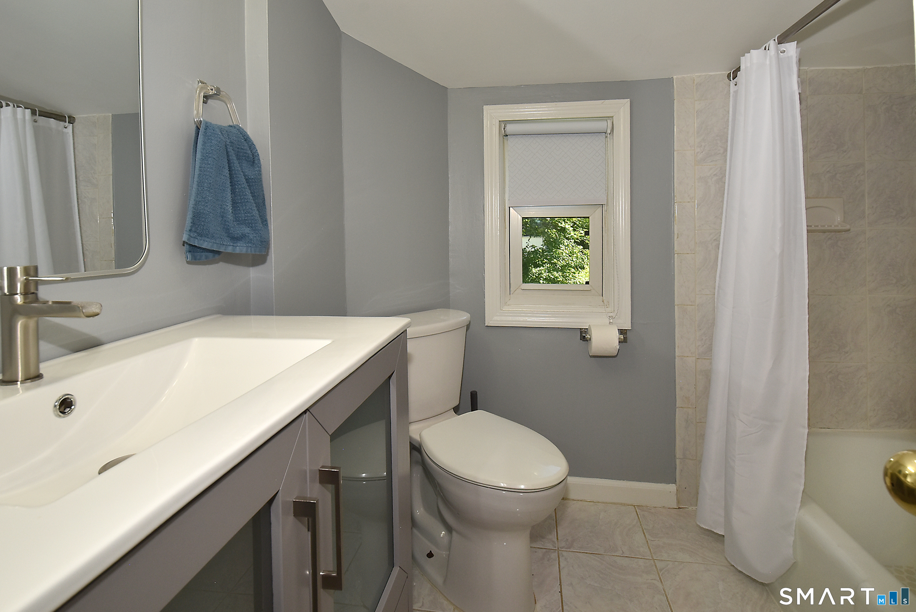 82 Rood Avenue Windsor, CT 06095 - Photo 20 of 29