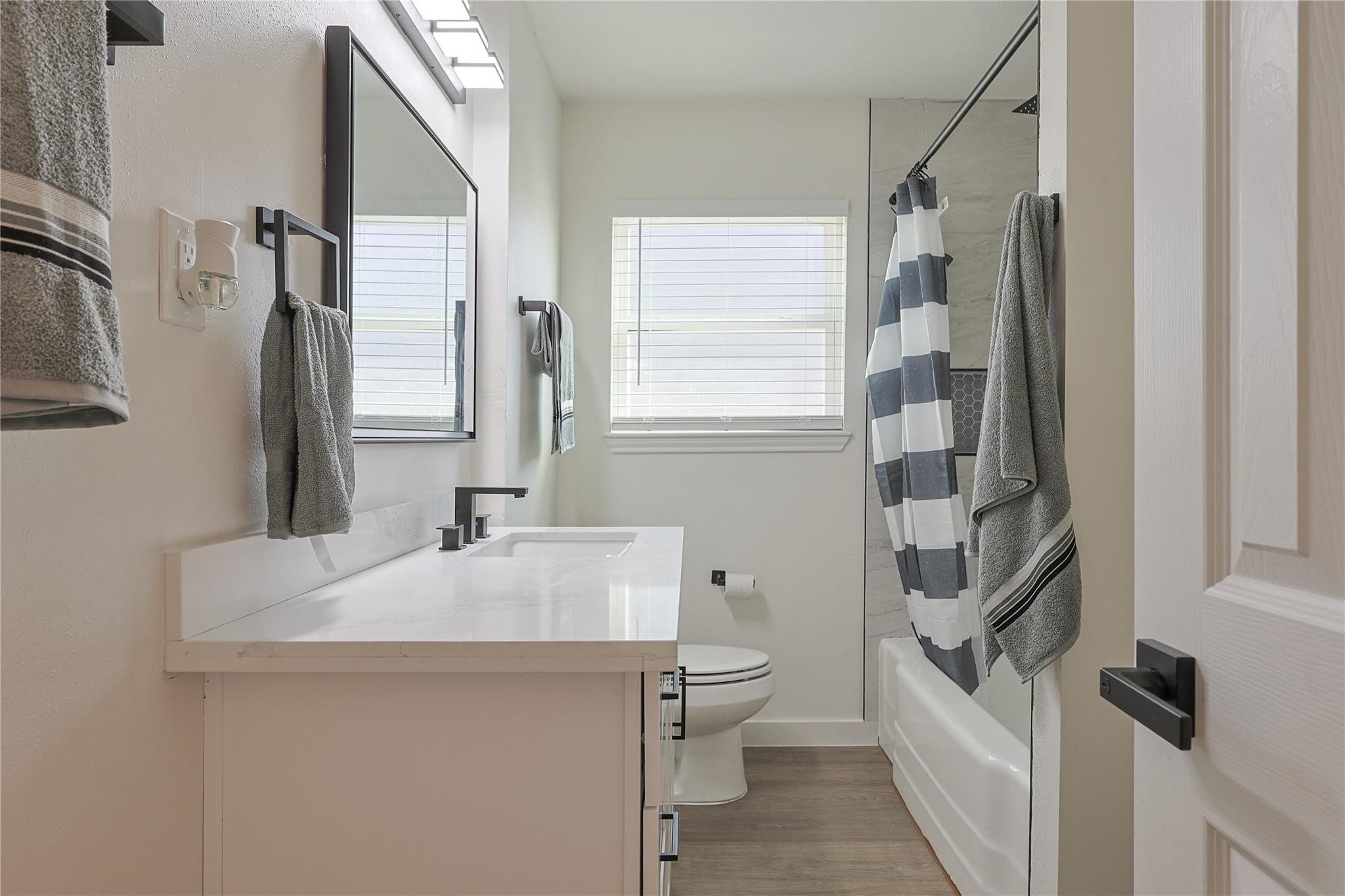 6619 Cobalt Street Houston, TX 77016 - Photo 16 of 25